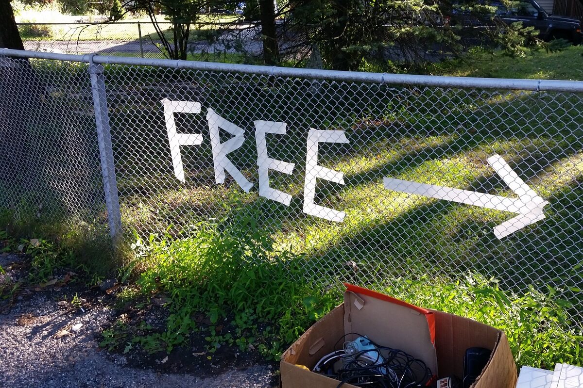 Another Man's Treasure - Learning to Love Freecycle • Insteading