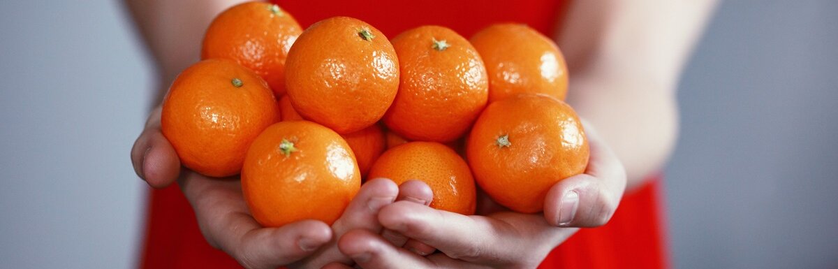 sharing oranges