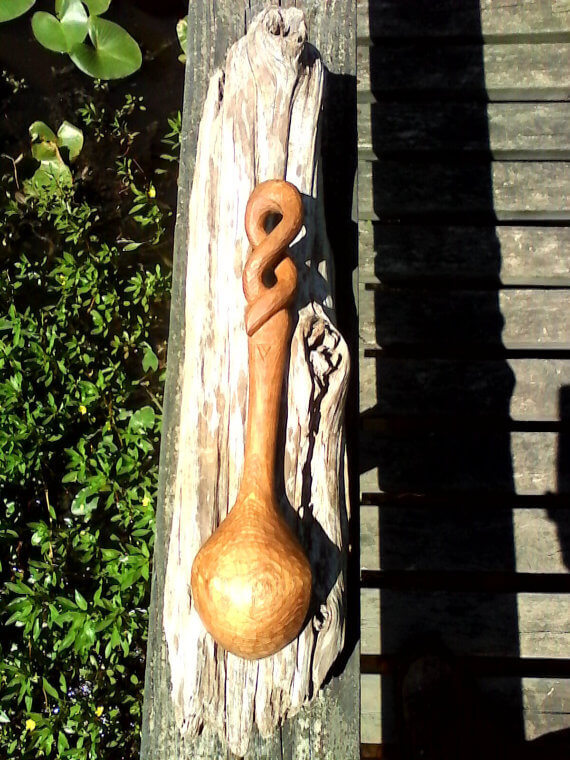 sassafras knot wood spoon