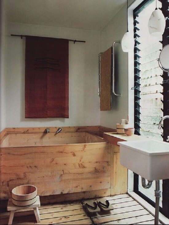 Wooden Bathtubs Insteading, Cedar Wood Bathtub
