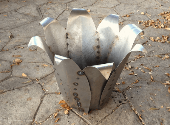 Enjoy the Southwest with this Agave-themed fire pit sculpture. Photo via TopangaPatina.