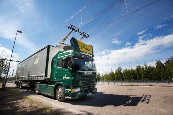 scania-electric-road-truck
