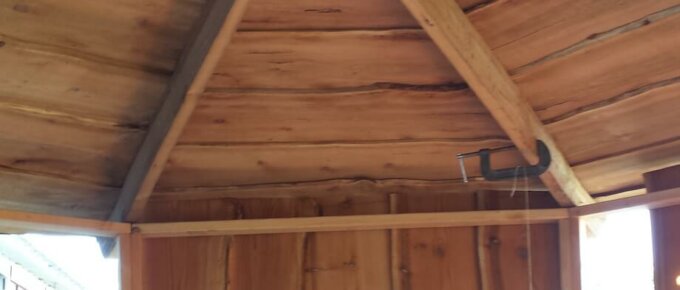 DIY sauna with keyhole roof