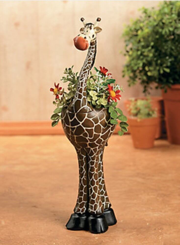 Giraffe Planter