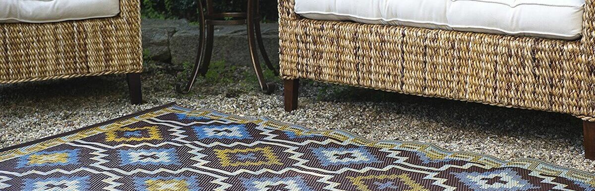 28 Stunning Outdoor Rugs In Every, Round Plastic Straw Rug