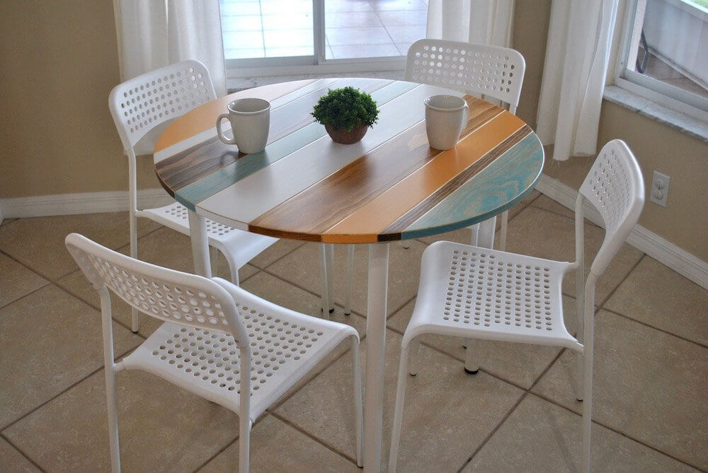 19 Small Kitchen Tables For Conserving, Small Round Table Kitchen
