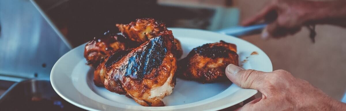 smoked chicken on plate