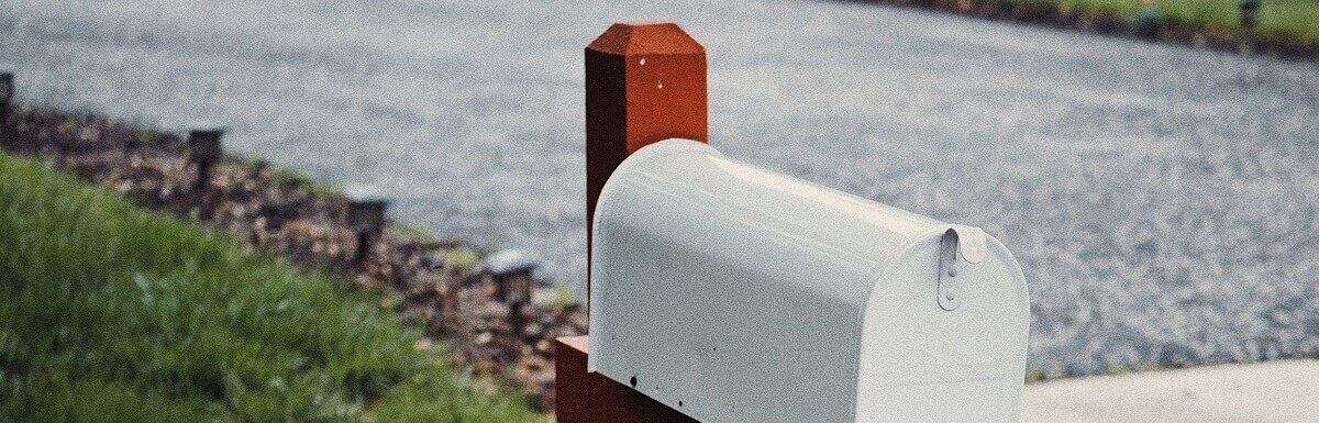 driveway and mailbox