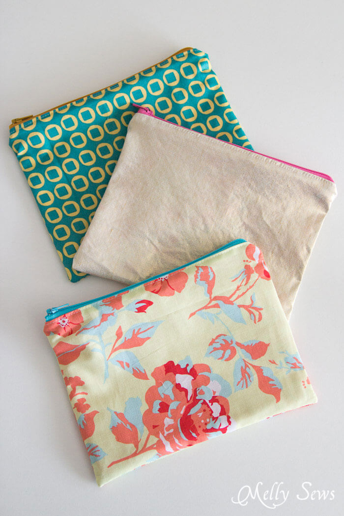 zipper pouch sewing project