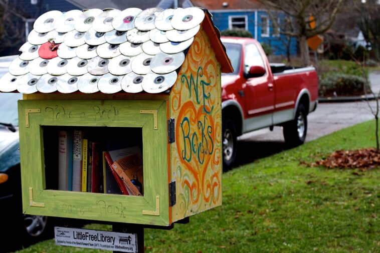 20 Charming Little Free Library Plans • Insteading