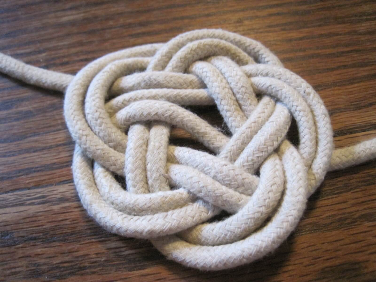 knot design pattern