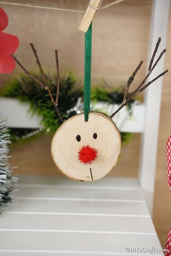 Rustic DIY Reindeer Christmas Tree Decoration