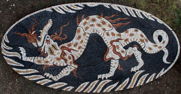 pebble-mosaic-maggyhowarth.co.uk-dragon